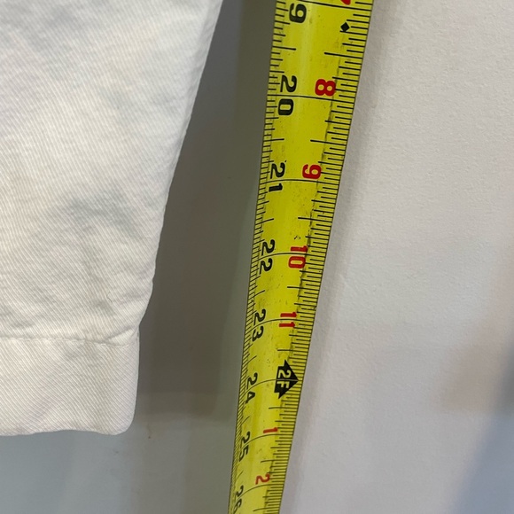 Vince., 6, white 24” crop capri pants straight leg 100% cotton resort summer EUC - Picture 6 of 7